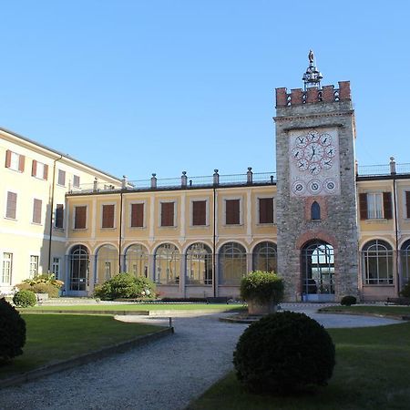 Casa Don Guanella Hotel Cadrezzate Exterior photo